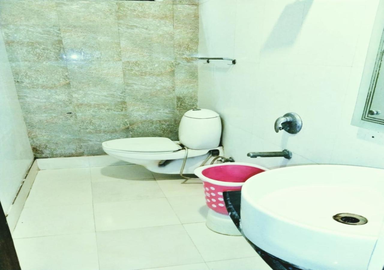 Ap Singh Hotels In Near New Delhi Railway Station Exteriör bild